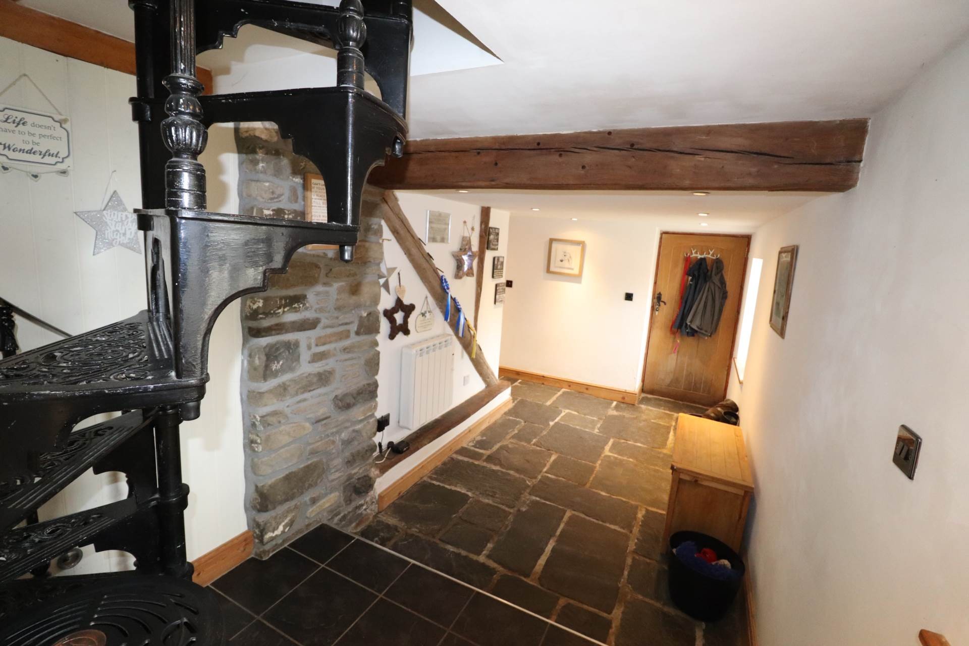 Cwmcarfan, Llanddewi Road image 12