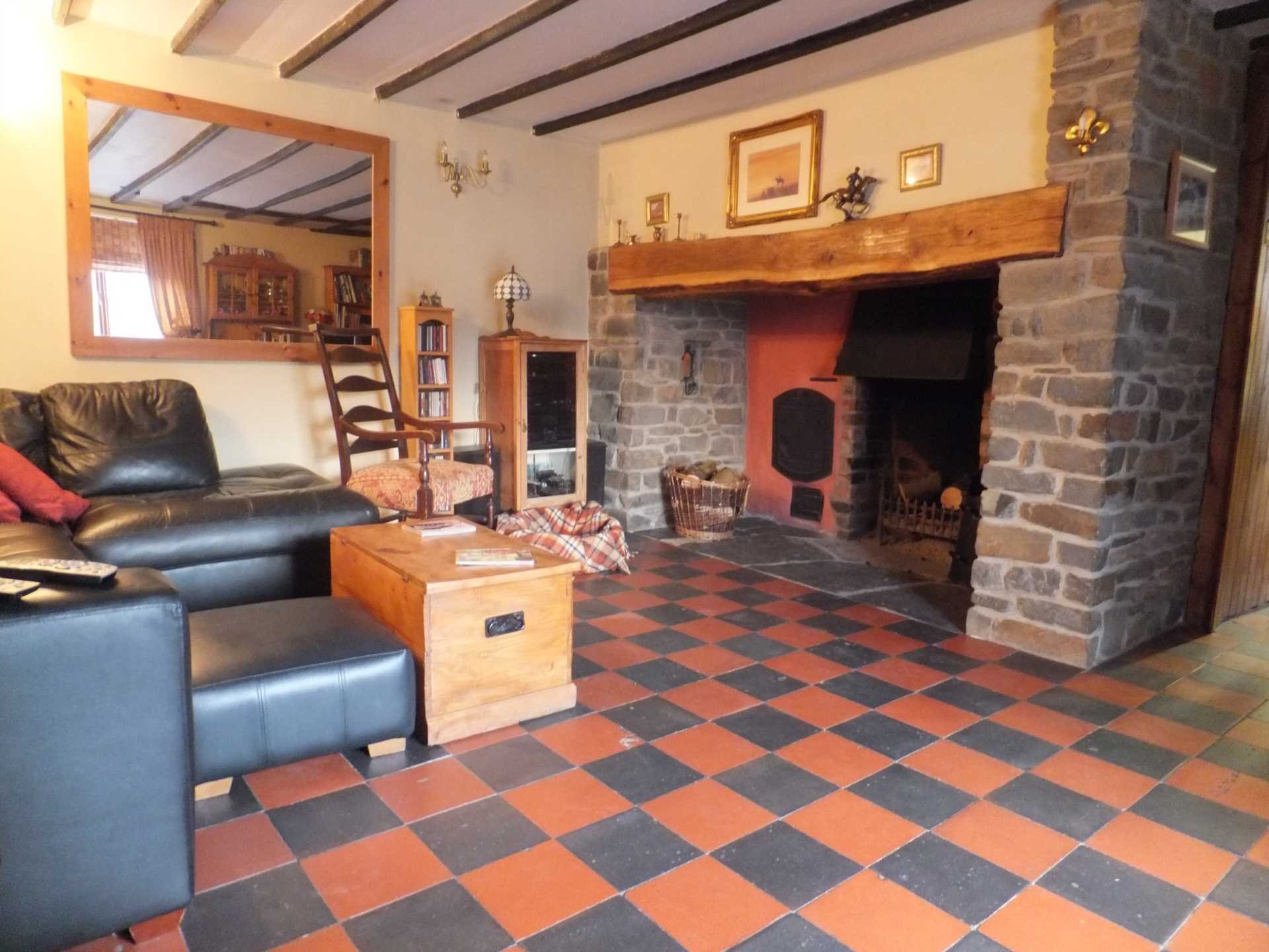 Cwmcarfan, Llanddewi Road image 20