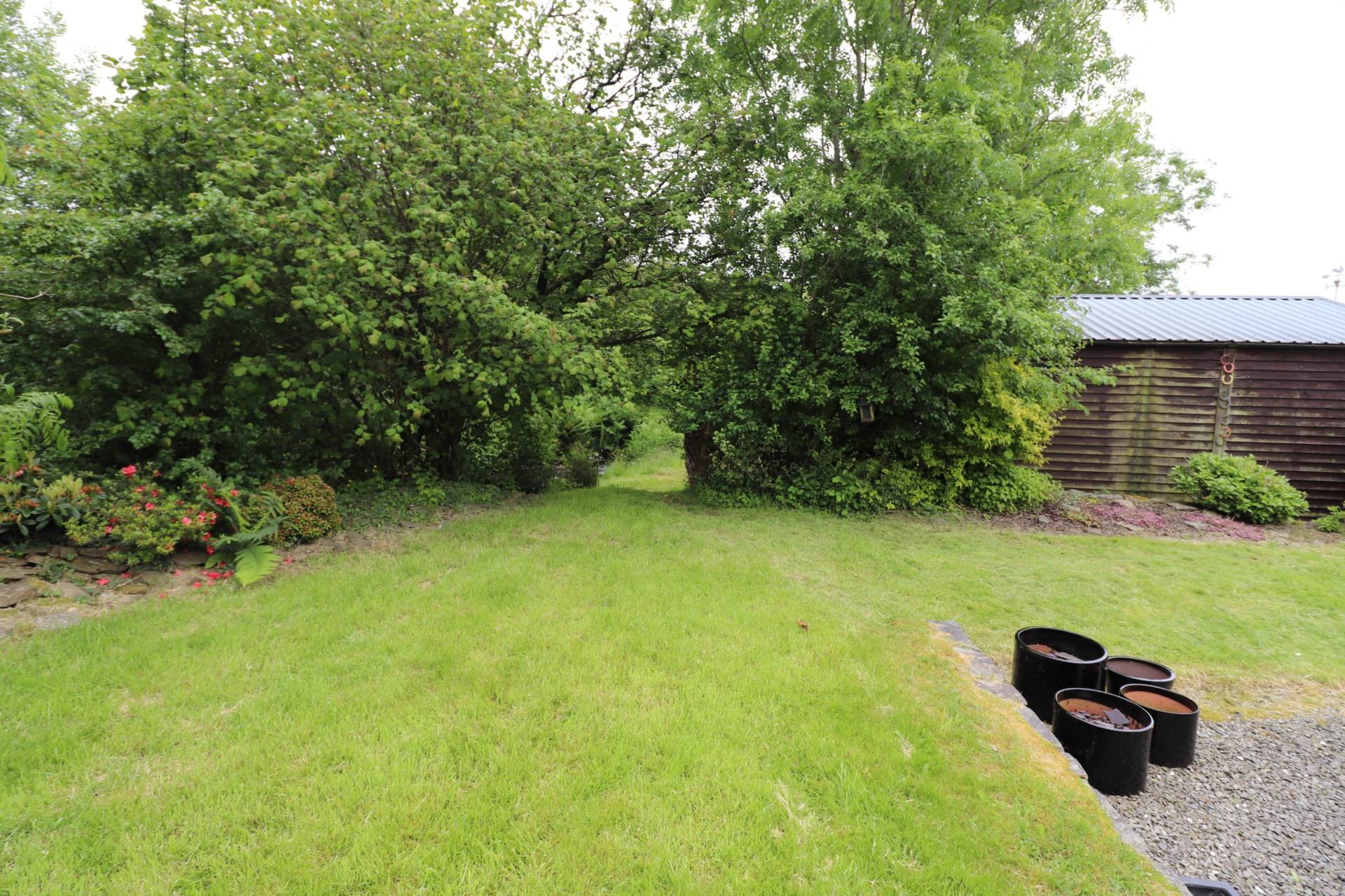 Cwmcarfan, Llanddewi Road image 25
