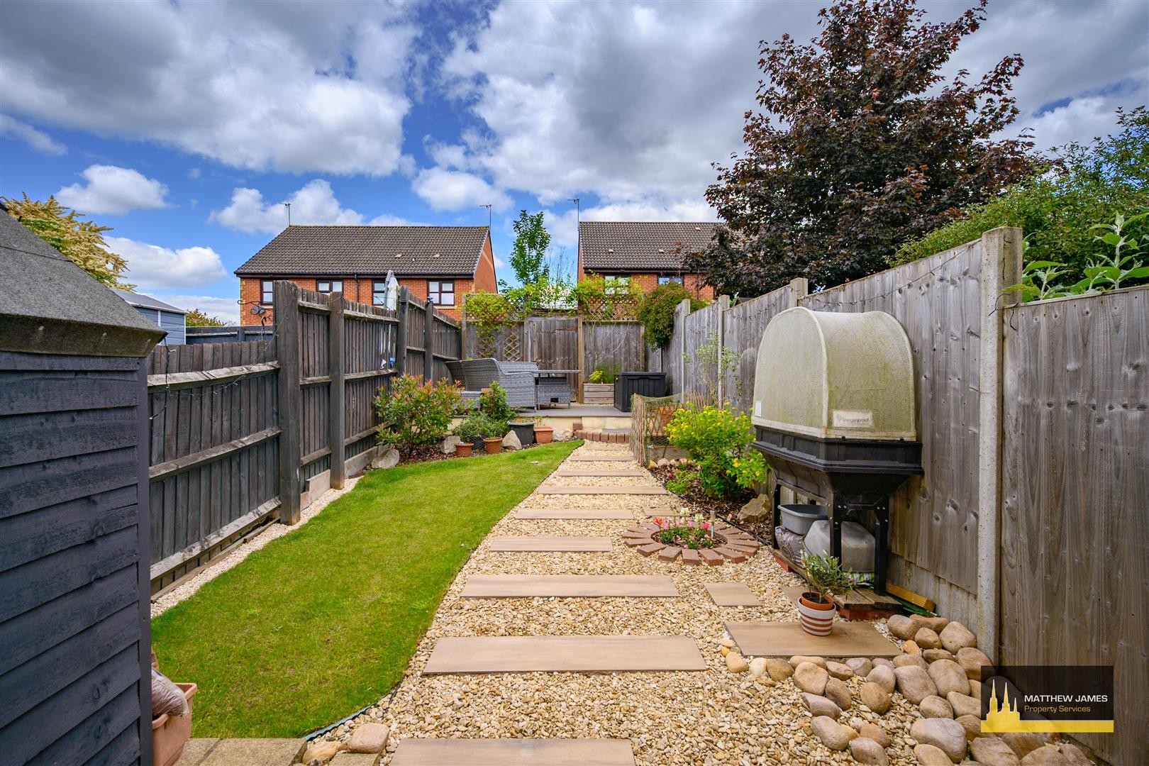 Meadowcroft Close, Tile Hill, Coventry ** TWO DOUBLE BEDROOMS ** image 13