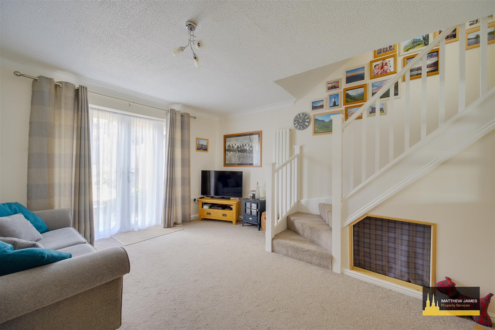 Meadowcroft Close, Tile Hill, Coventry ** TWO DOUBLE BEDROOMS ** image 3