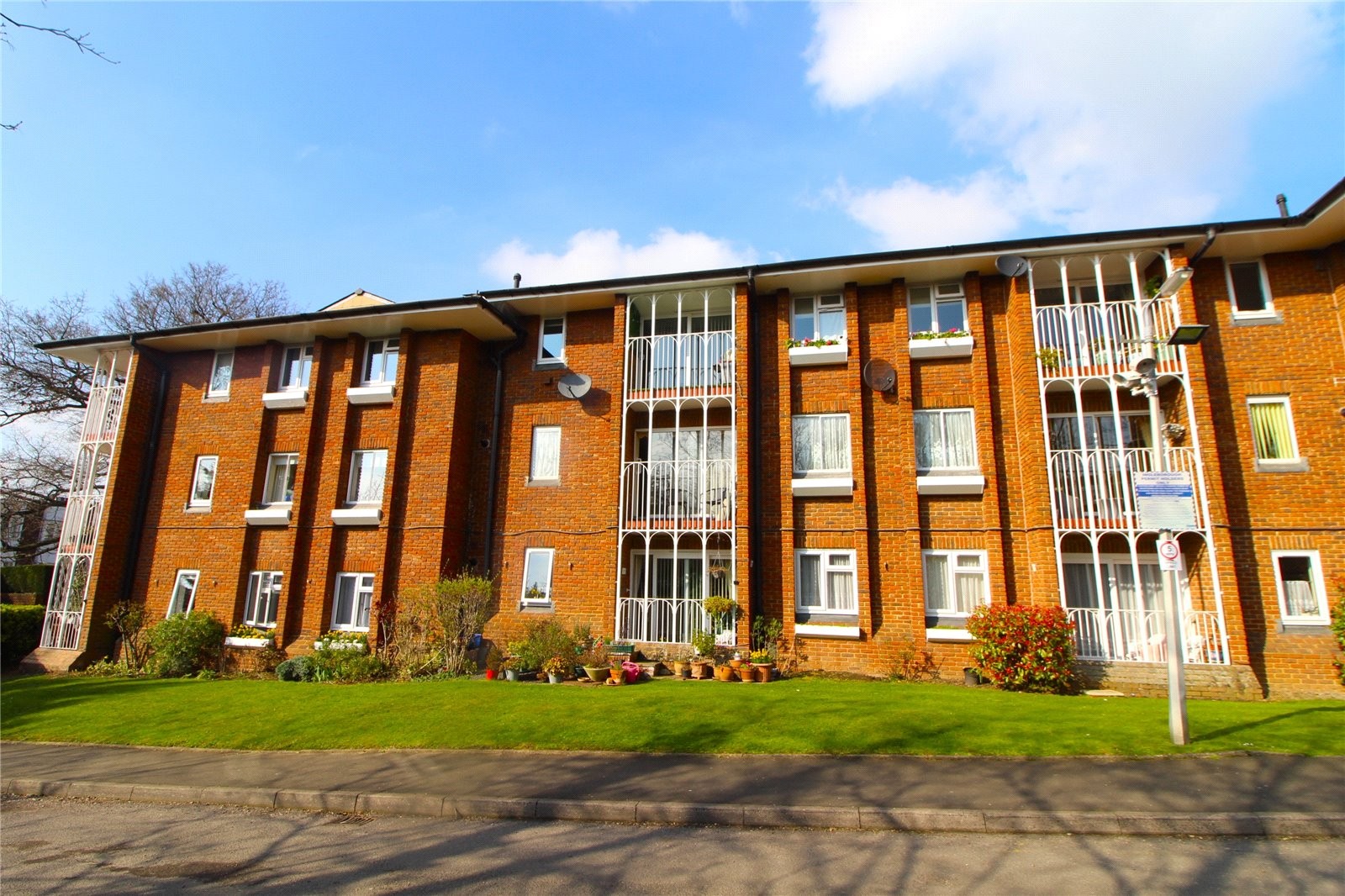 Cavell Drive, Enfield, Middlesex image 2