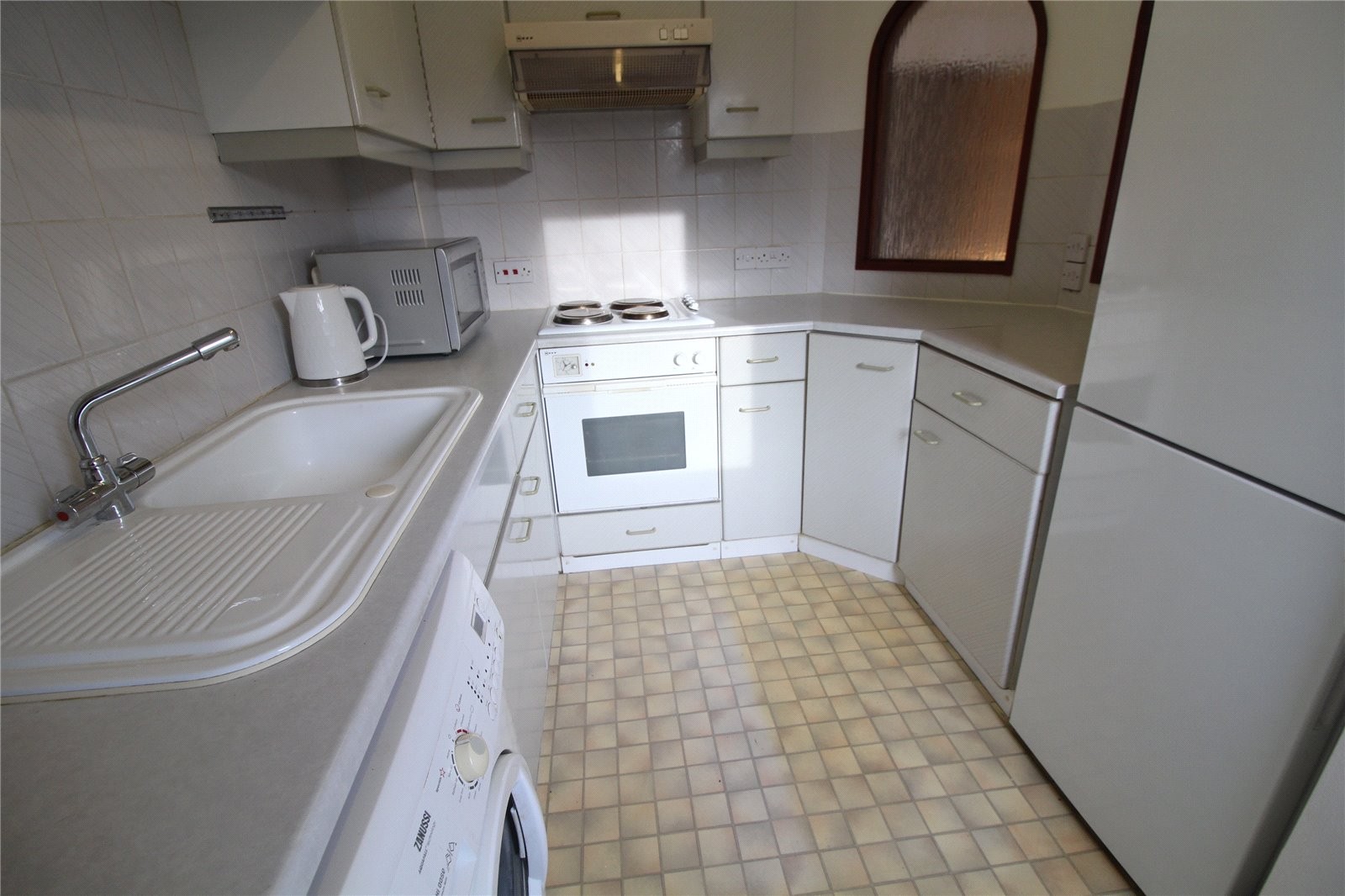 Cavell Drive, Enfield, Middlesex image 5