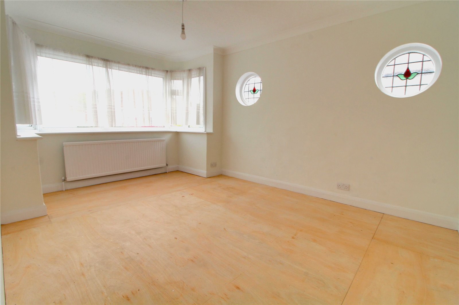 Sunnybank Road, Potters Bar, Hertfordshire image 11