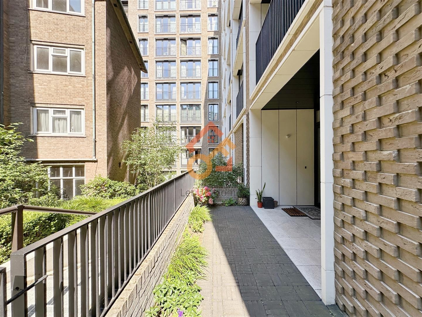 Brackley Street, Clarendon Court, London, EC1Y image 2