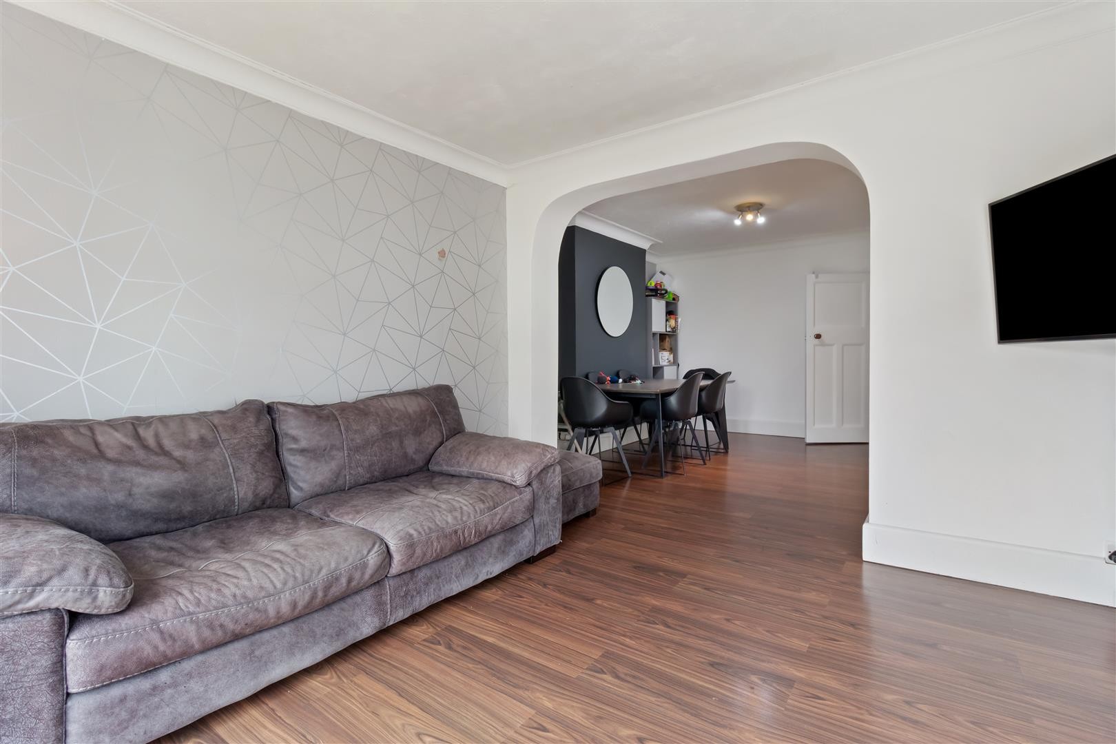 St. Andrews Road, Worthing image 5