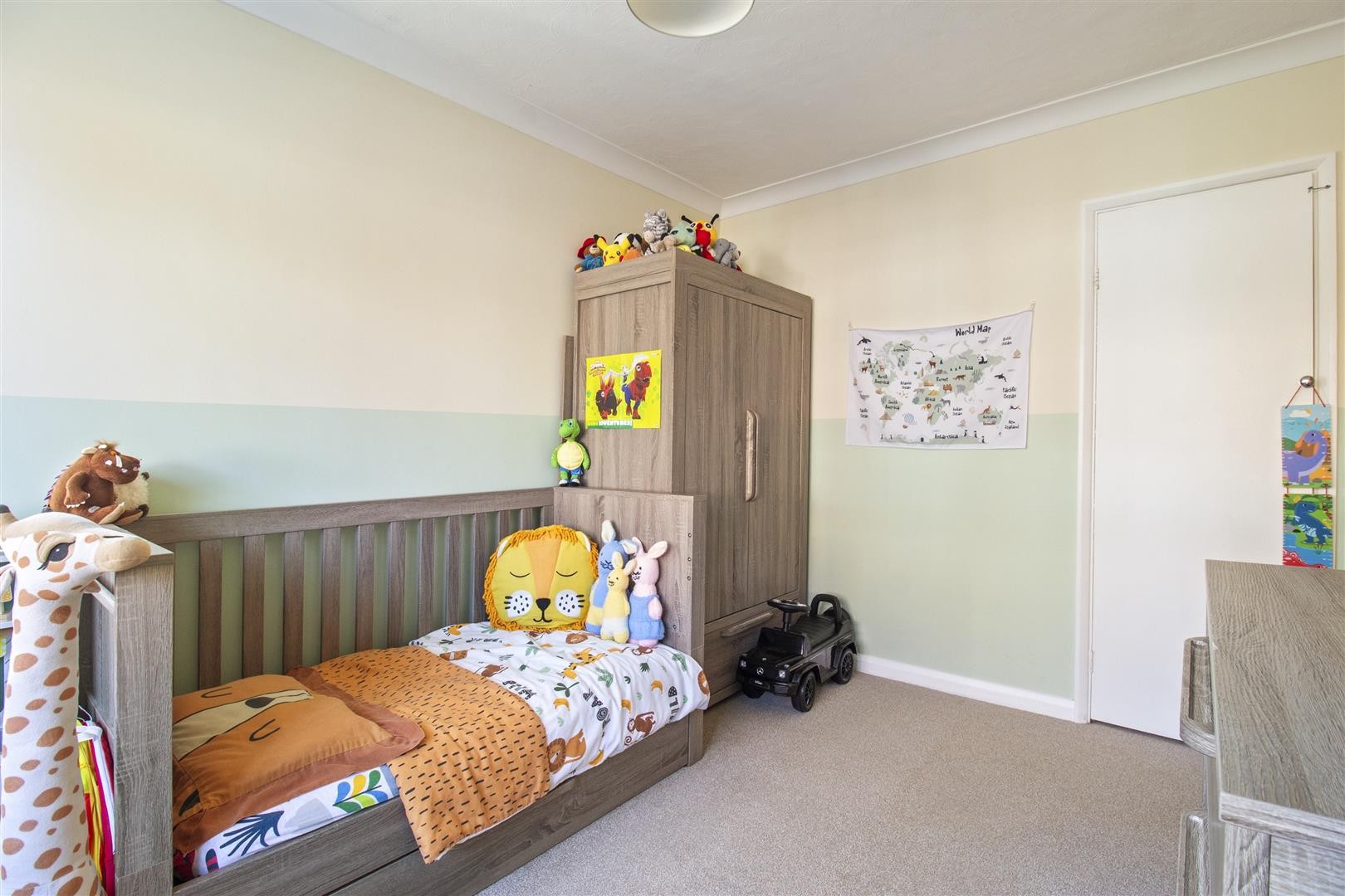 Grenville Avenue, Goring-By-Sea, Worthing image 11