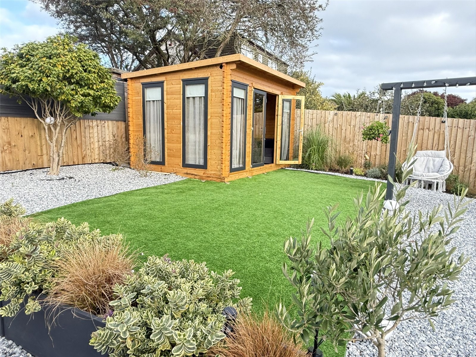 Roslyn Close, St Austell image 18