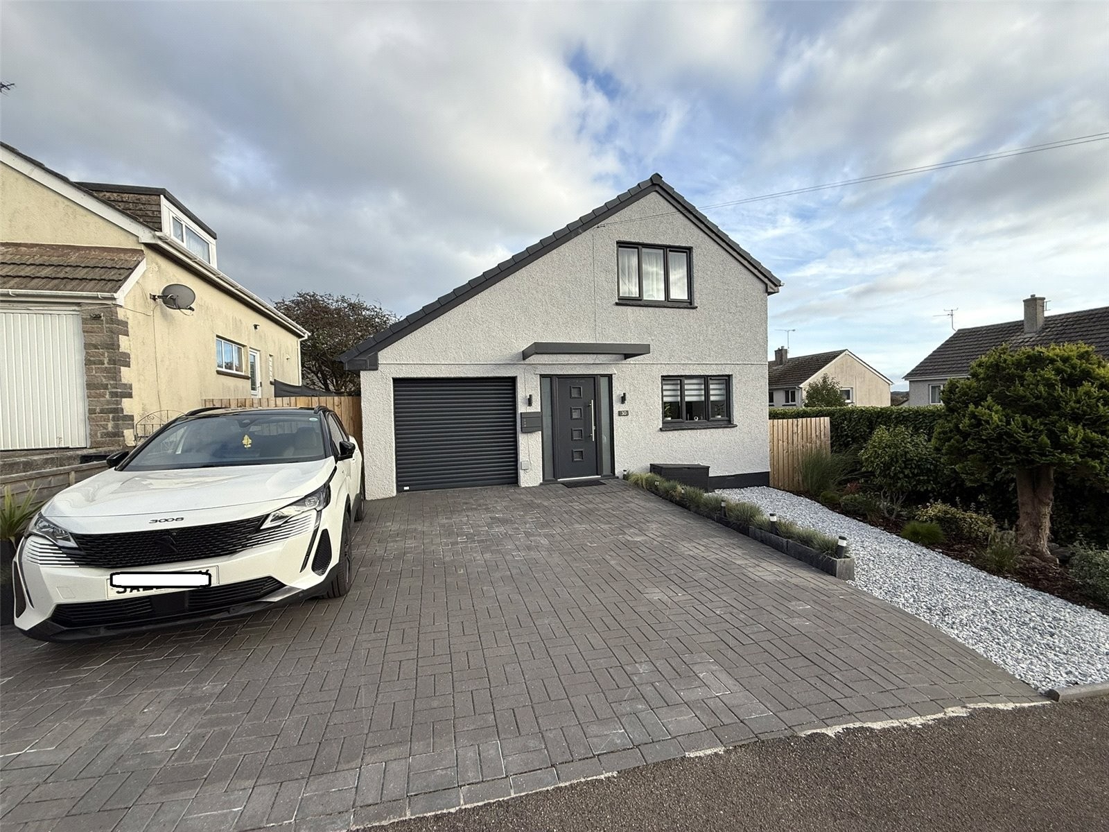 Roslyn Close, St Austell image 24