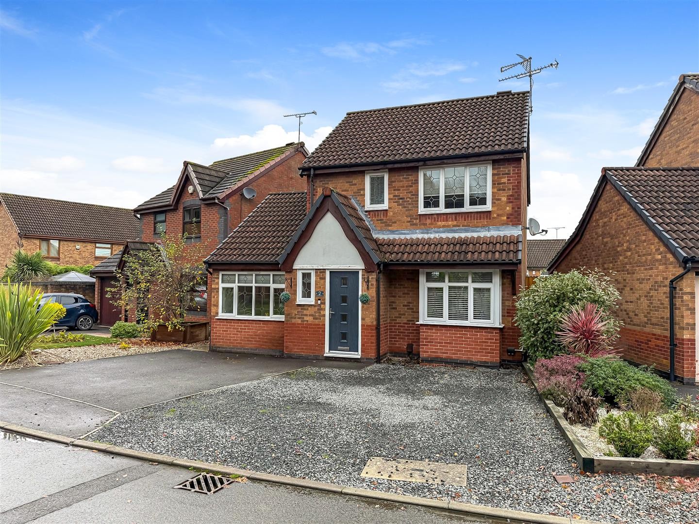 Laburnum Close, Woodlands Park, Bedworth * VACANT / NO UPWARD CHAIN * image 2