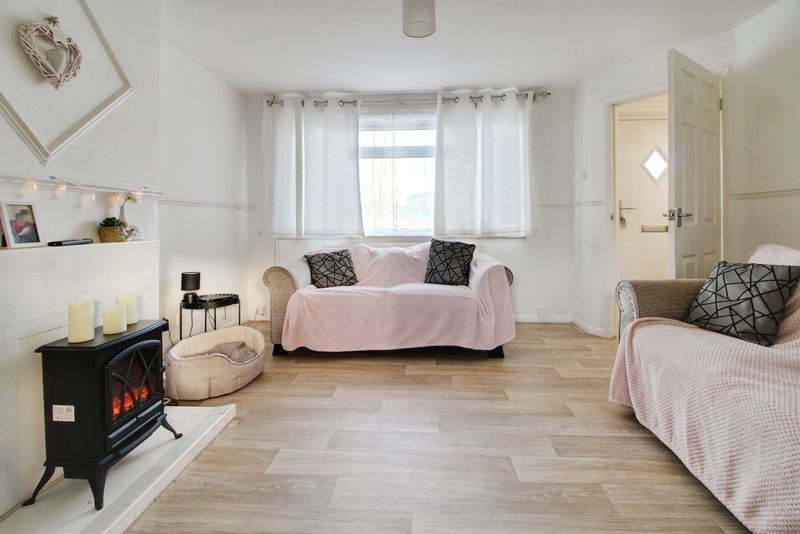 Duck Lane, St. Neots image 3