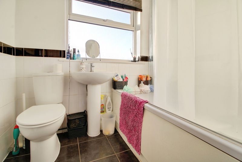 Duck Lane, St. Neots image 8