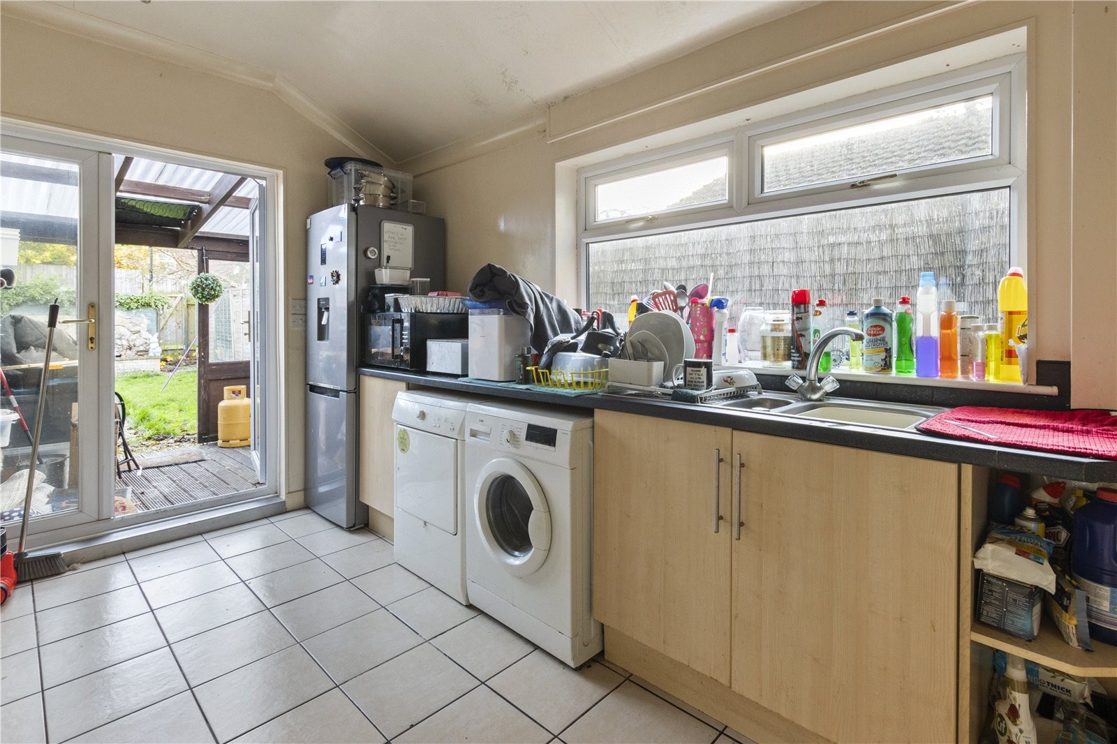 Legsby Avenue, Grimsby, N E Lincs image 9