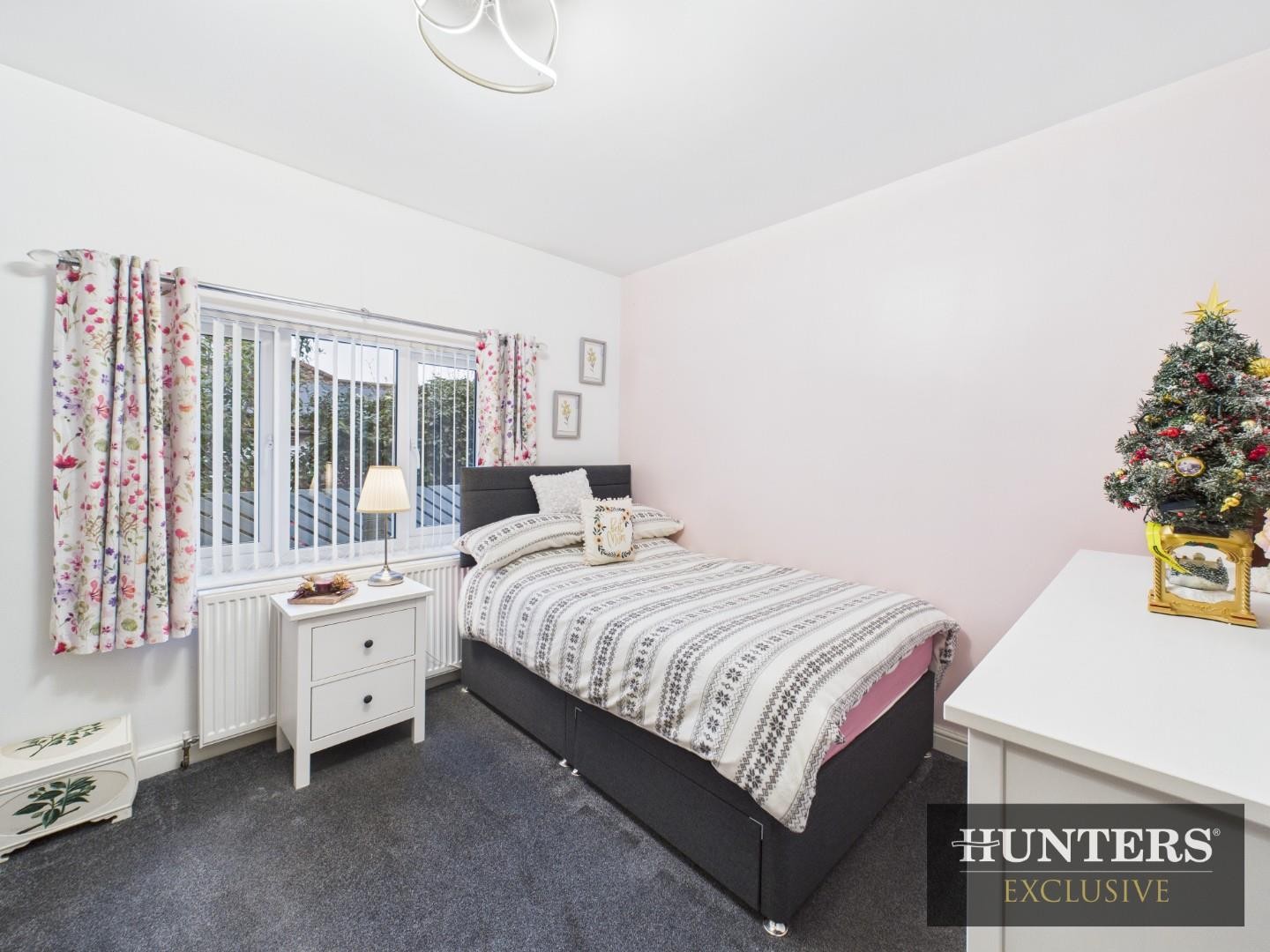 Airy Hill, Filey image 17