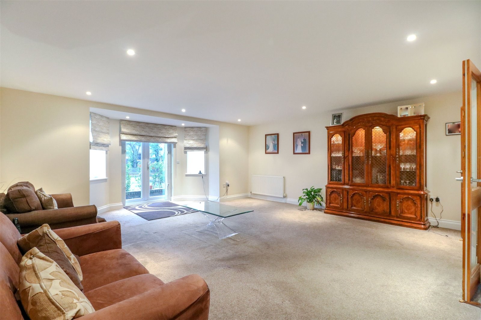 Slades Hill, Enfield, Middlesex image 2