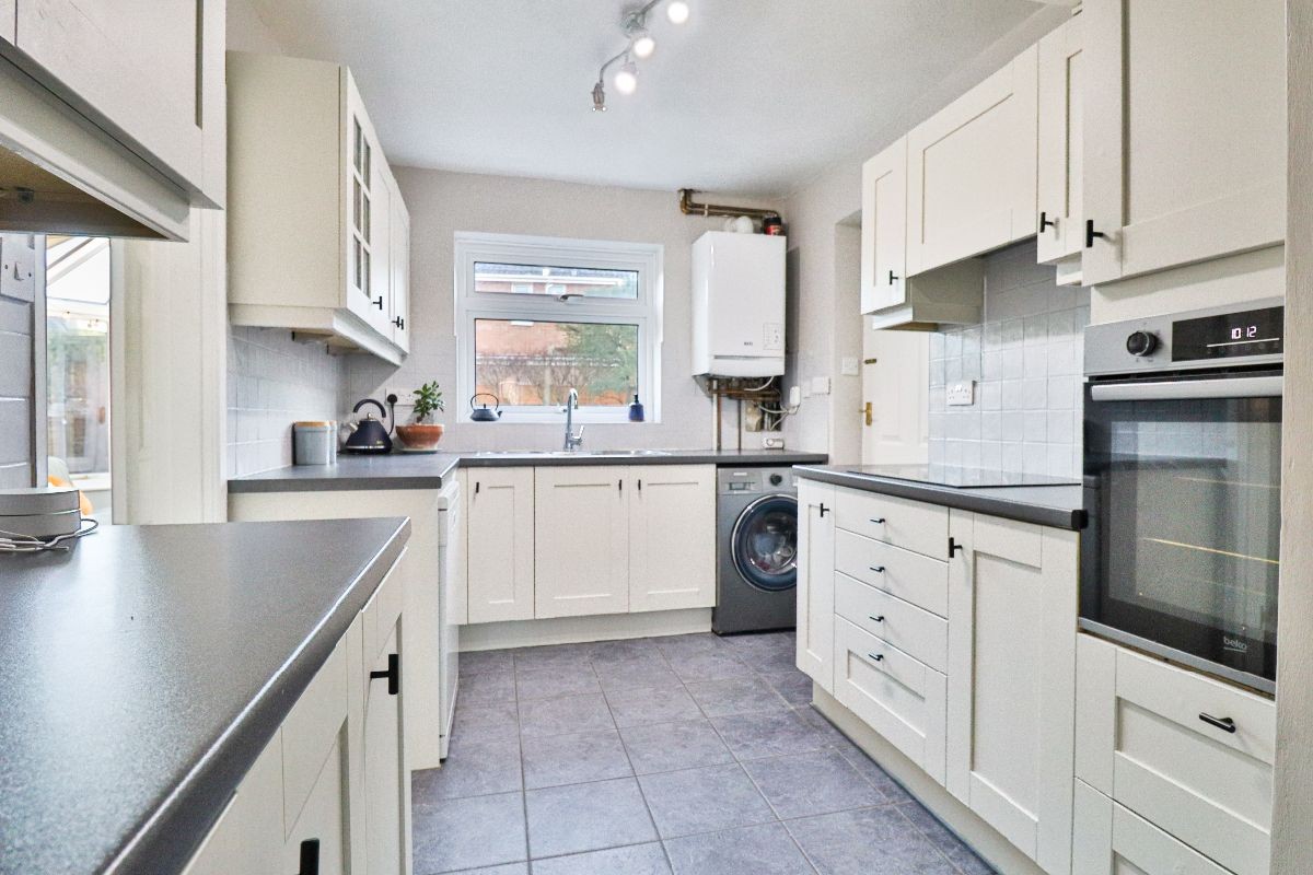 Edgecombe Drive, Darlington, DL3 image 2