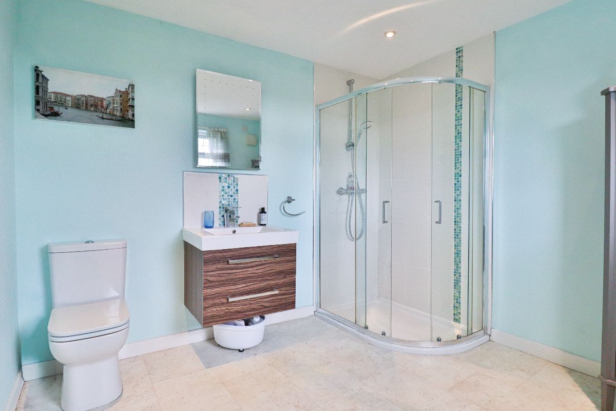 Coniscliffe Road, Darlington, DL3 image 13