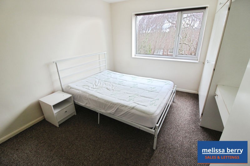 Heywood Court, Middleton, Manchester image 8