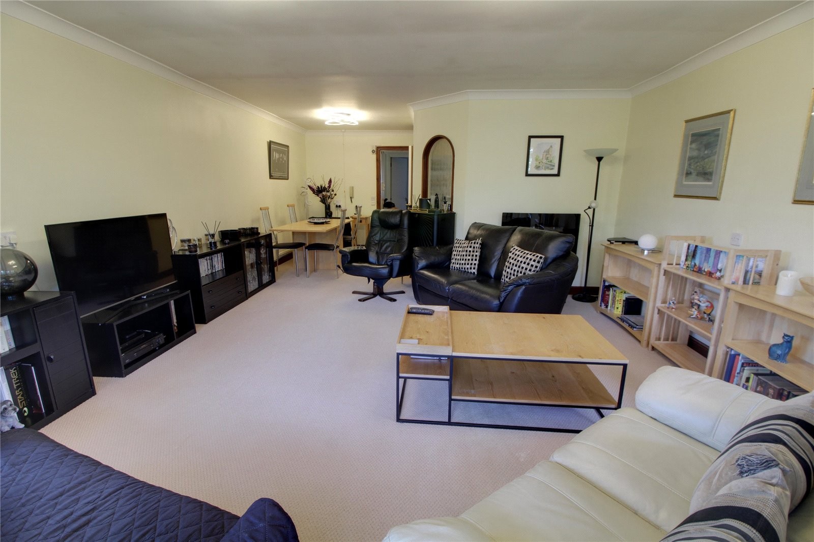 Cavell Drive, Enfield, Middlesex image 3