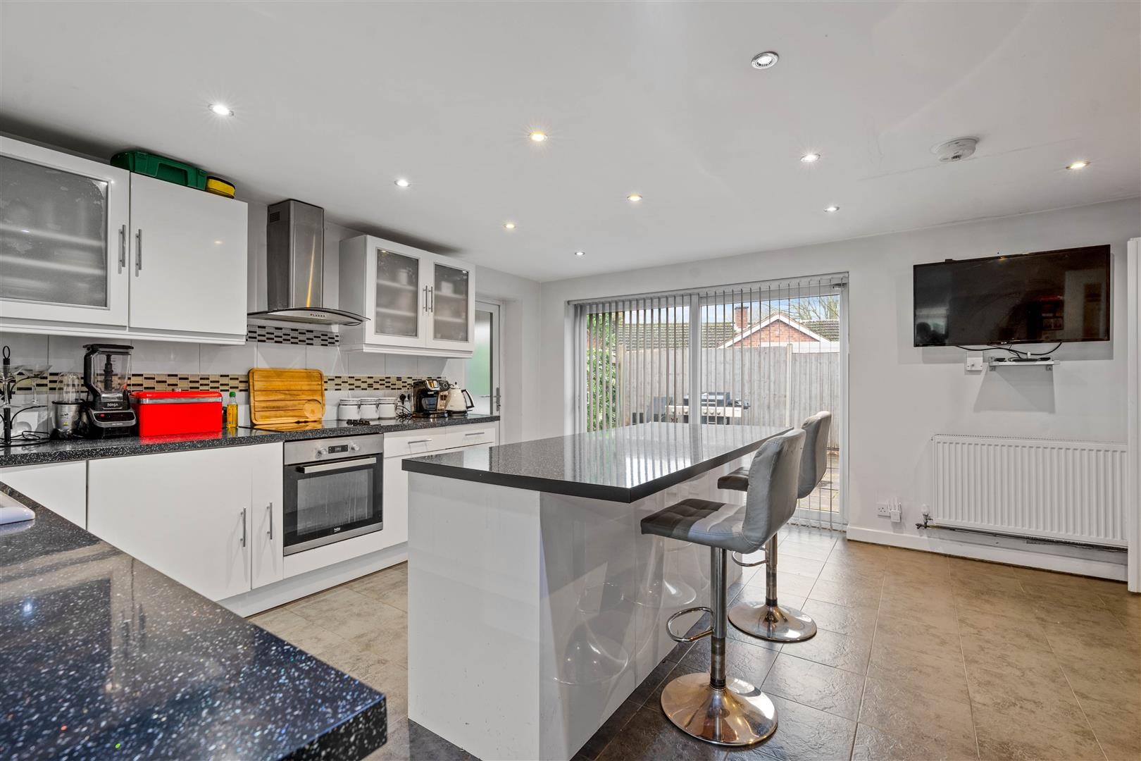 Milford Close, Allesley Village, Coventry image 5