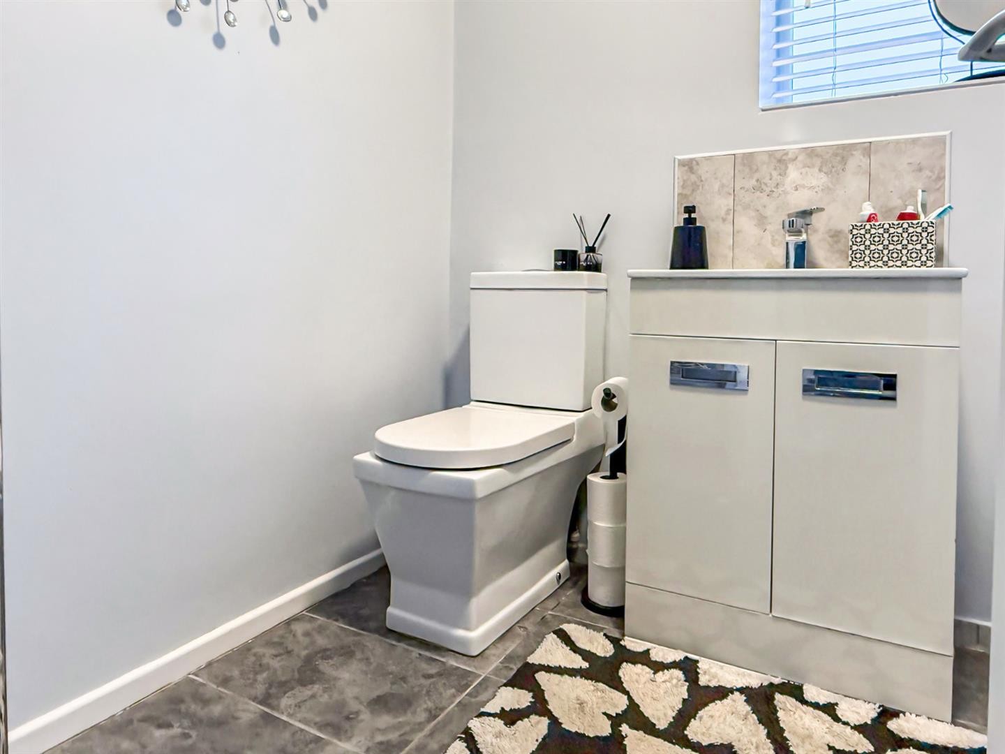 Lentons Lane, Aldermans Green, Coventry * BEAUTIFUL THROUGHOUT * image 16