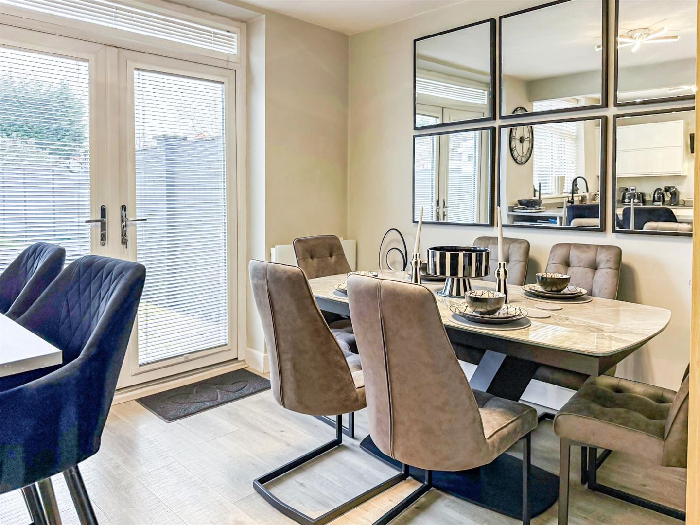 Lentons Lane, Aldermans Green, Coventry * BEAUTIFUL THROUGHOUT * image 5