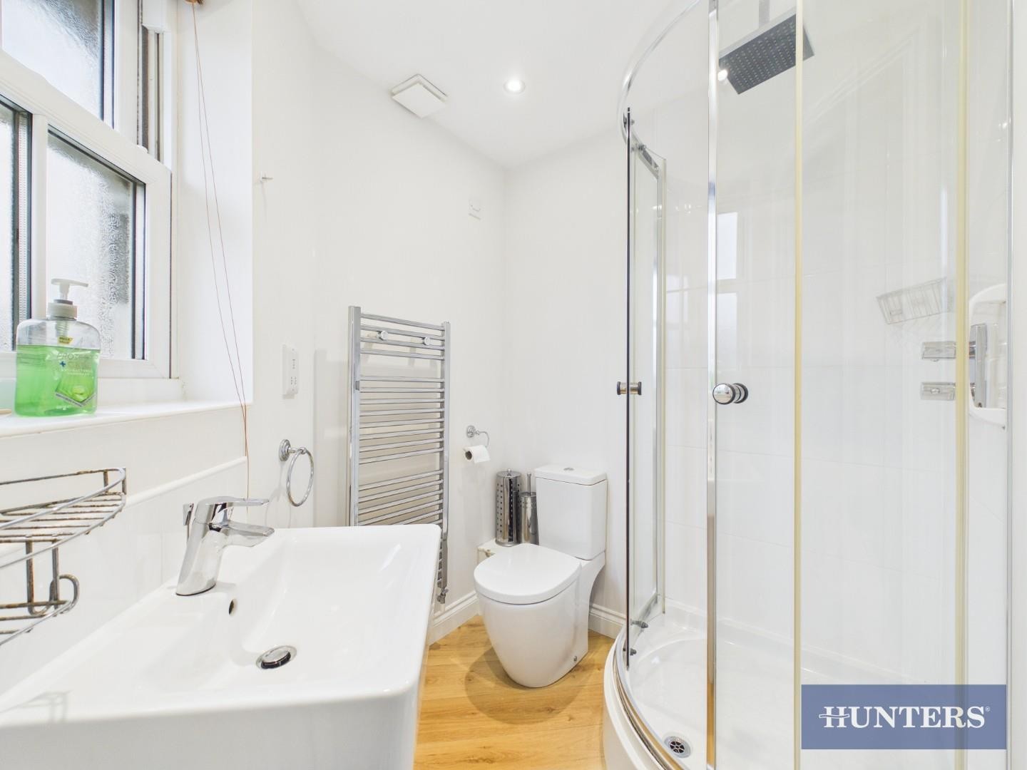 The Parade, Moor Road, Filey image 12