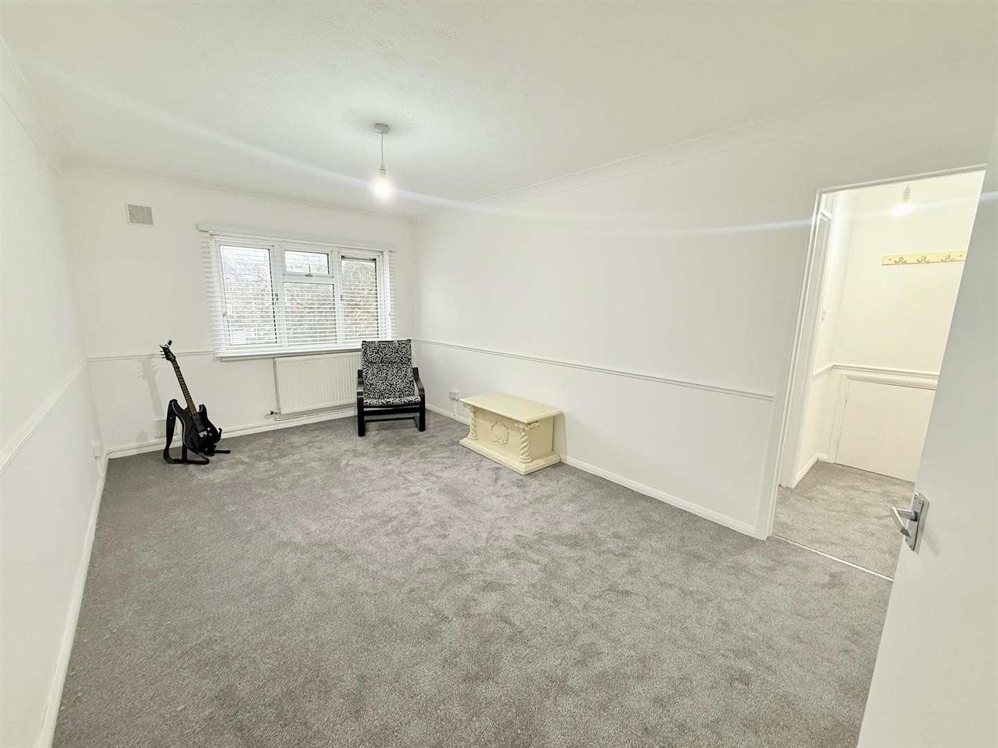 Paradise Road, Waltham Abbey image 3