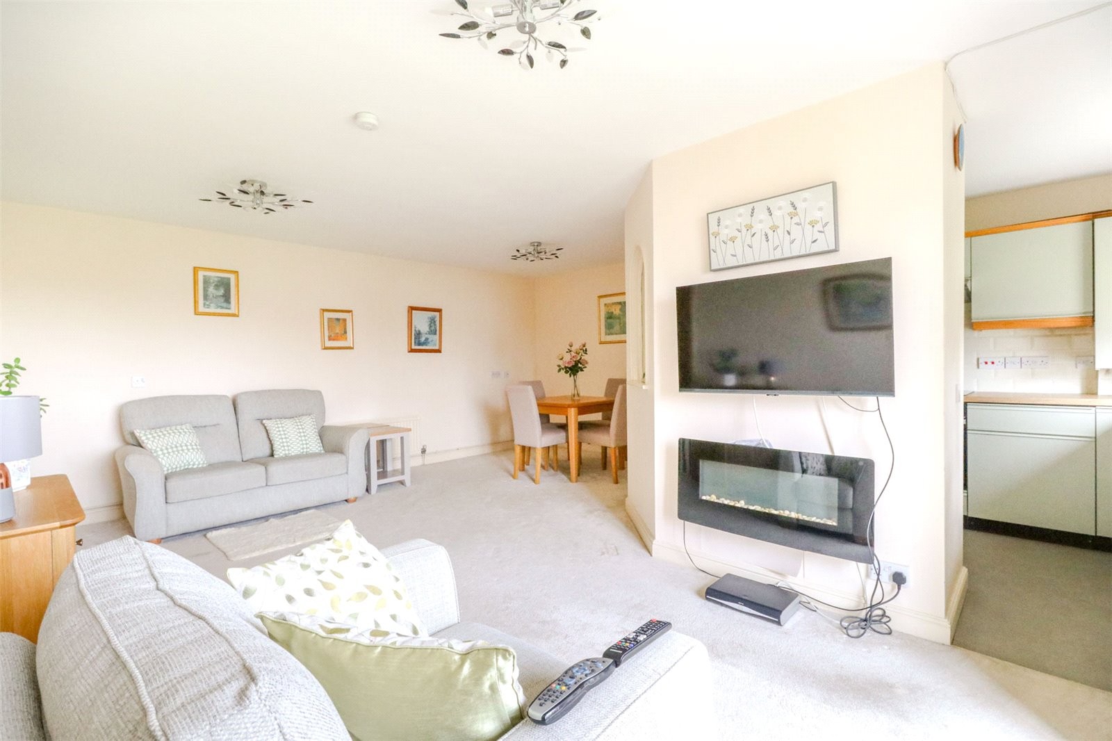 Cavell Drive, Enfield, Middlesex image 3