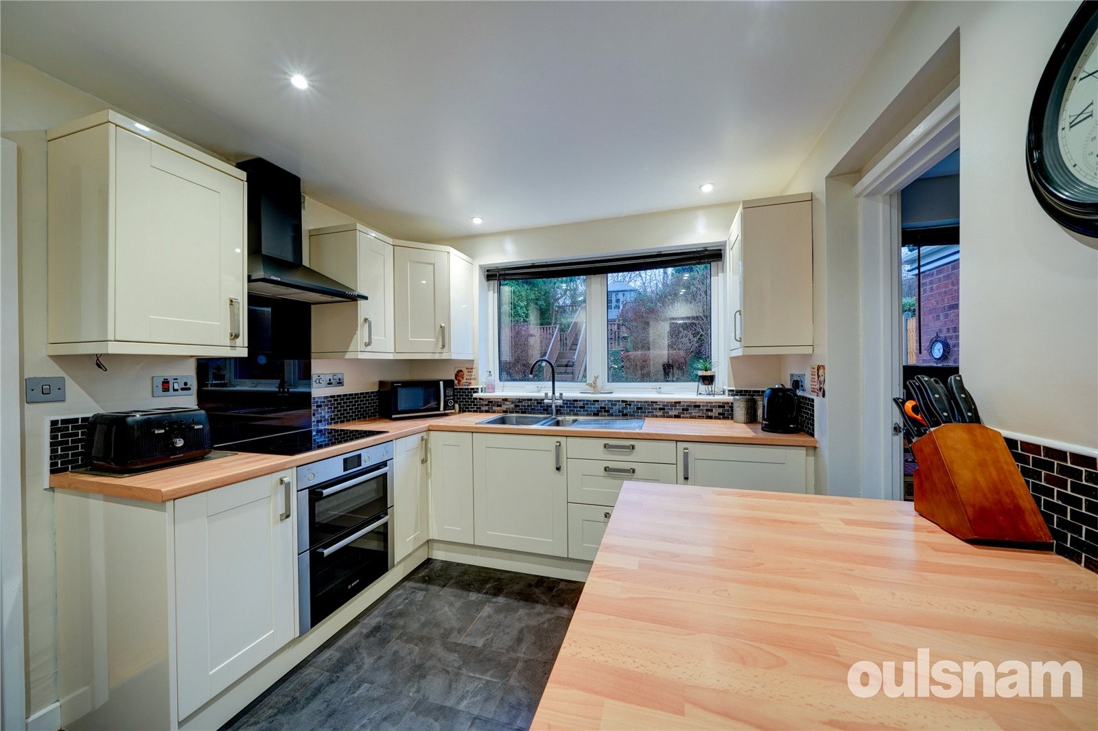 Percheron Way, Droitwich, Worcestershire image 13