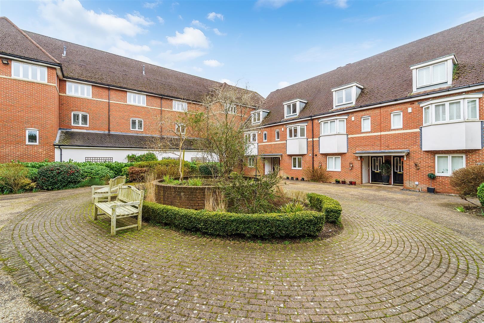 Wingfield Court, Banstead image 17