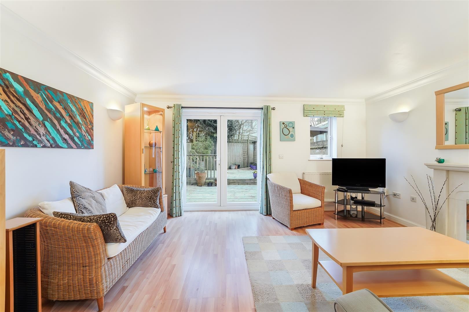 Wingfield Court, Banstead image 5