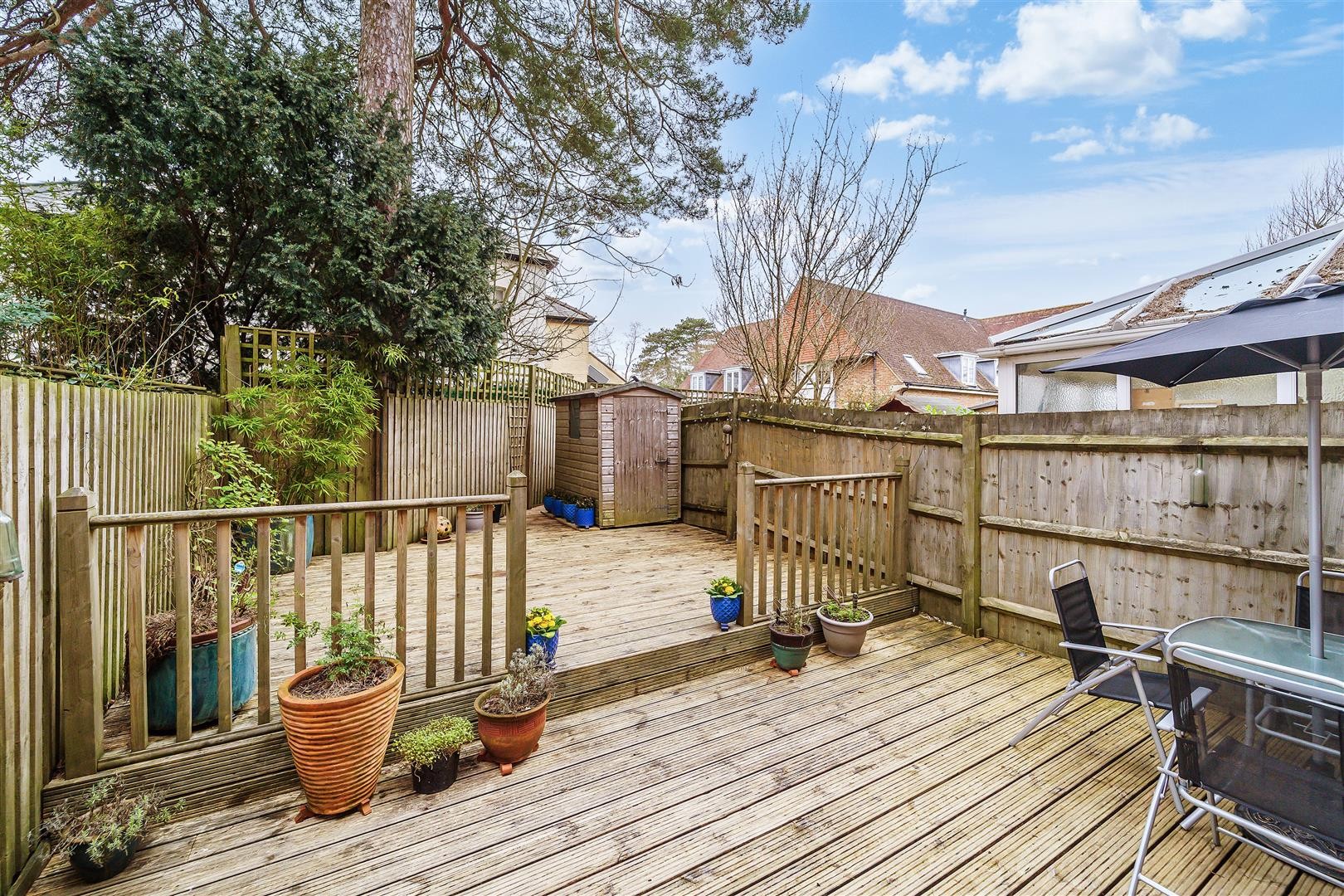 Wingfield Court, Banstead image 6