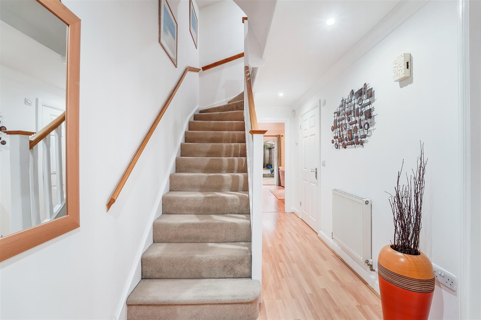 Wingfield Court, Banstead image 7