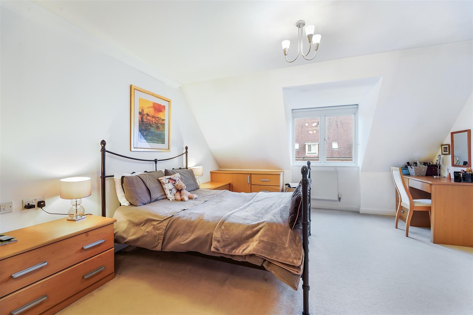 Wingfield Court, Banstead image 8