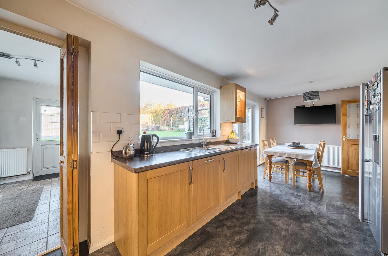 Burlescombe, Tiverton, Devon image 8