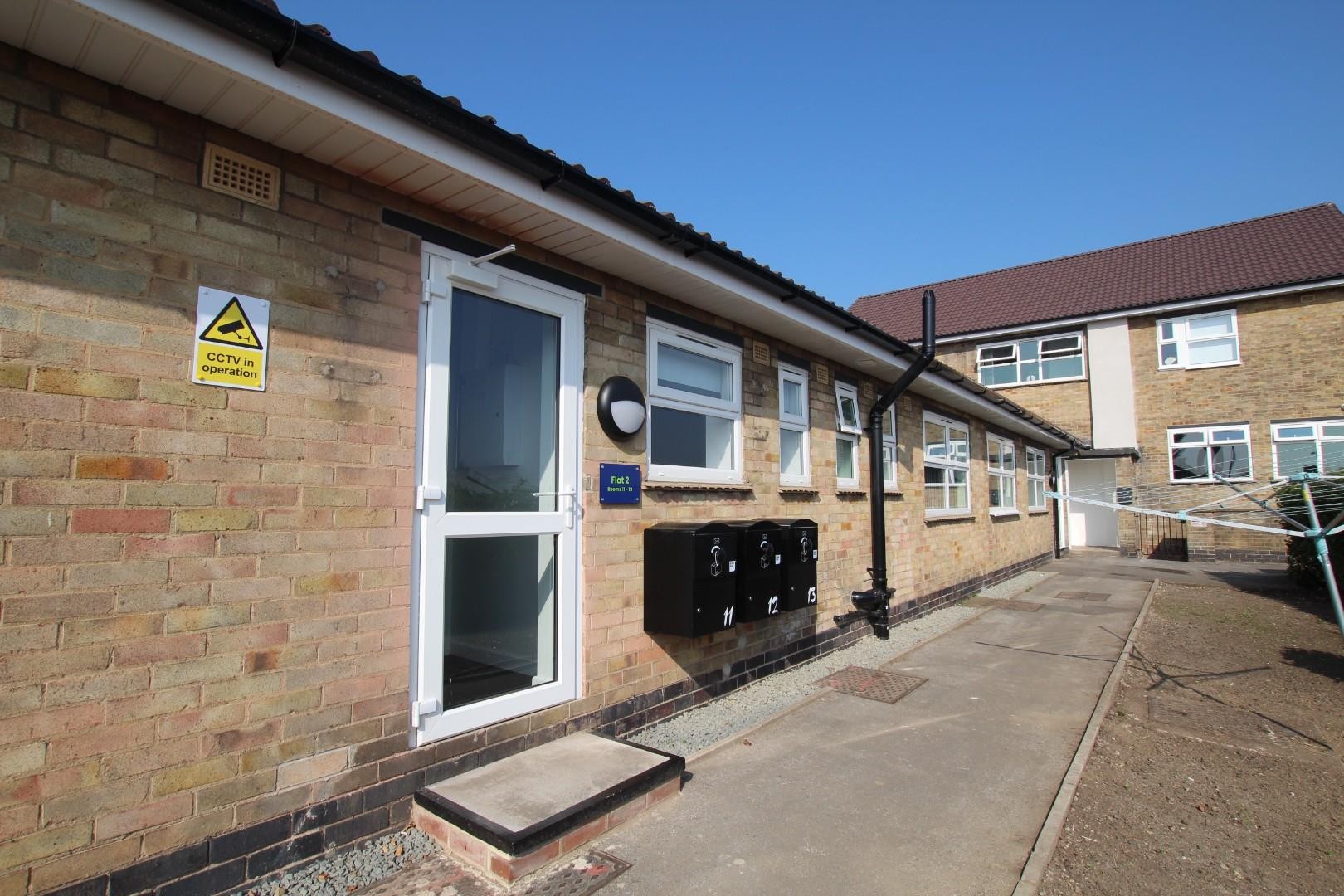 Room 4, Kenilworth Drive, Ilkeston, Derby, DE7 image 20