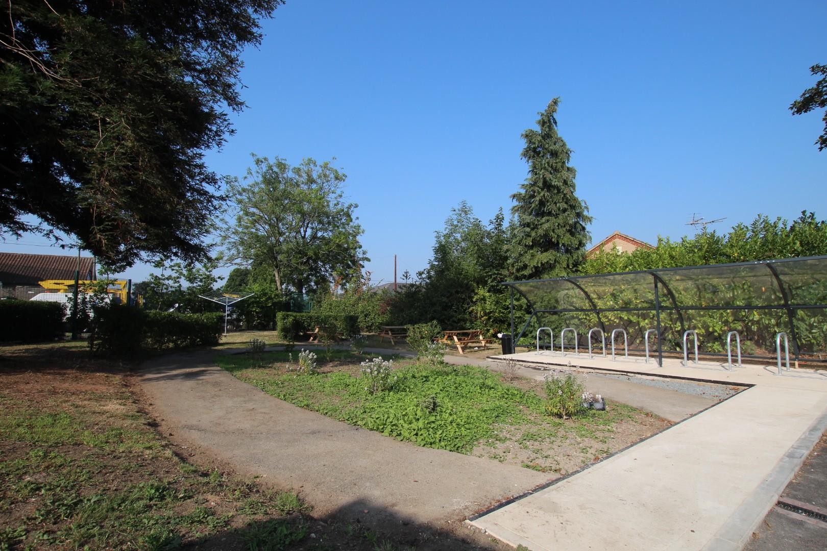 Room 4, Kenilworth Drive, Ilkeston, Derby, DE7 image 9