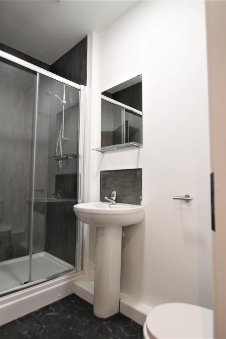 Room 4, Kenilworth Drive, Ilkeston, Derby, DE7 image 10