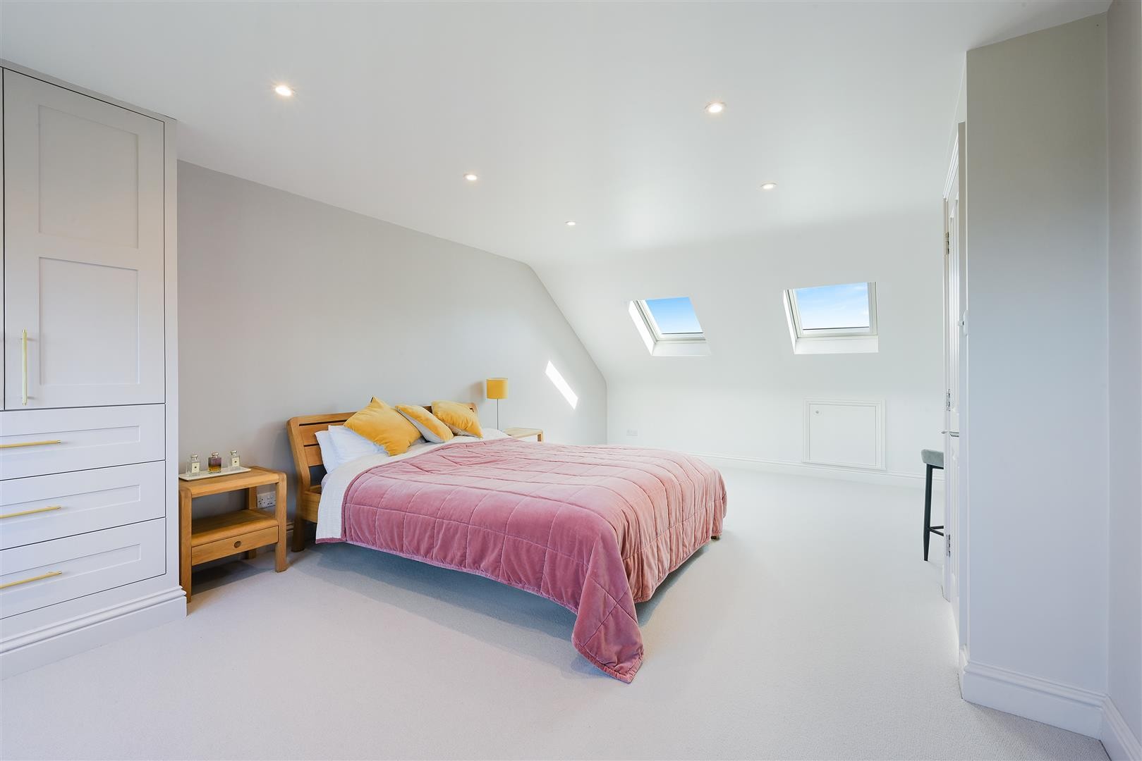 Wilmot Way, Banstead image 12