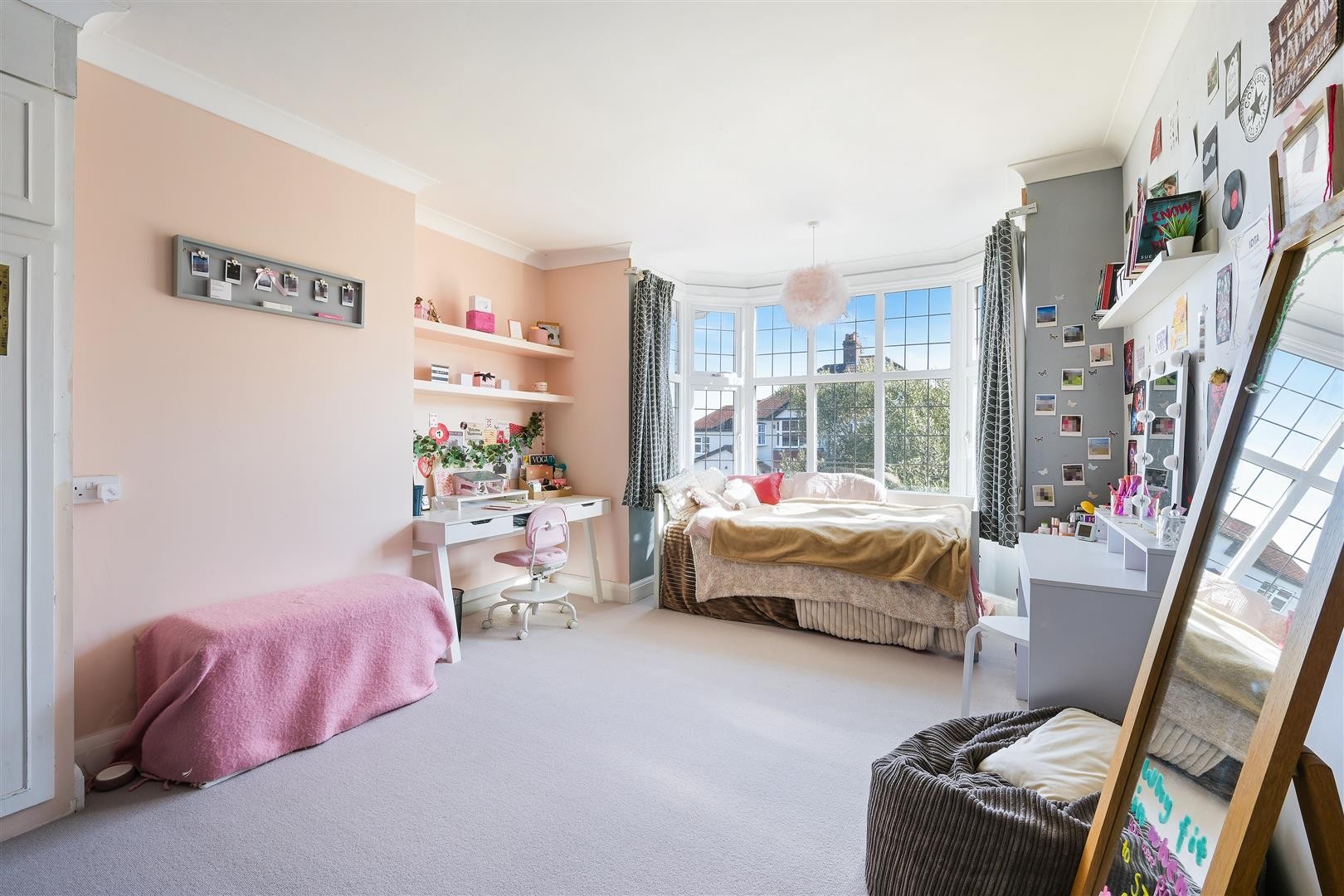 Wilmot Way, Banstead image 10