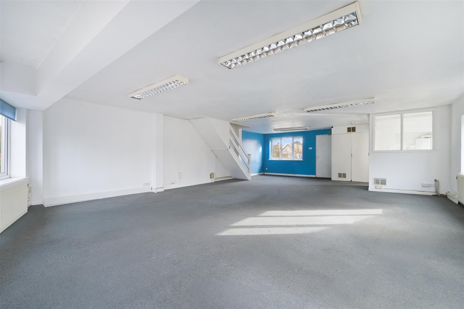 Brighton Road, Burgh Heath, Tadworth image 12