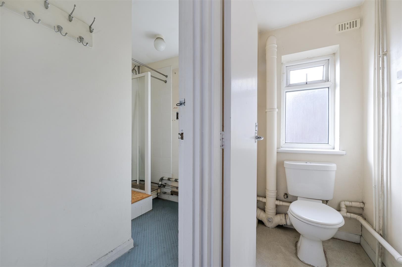 Brighton Road, Burgh Heath, Tadworth image 15