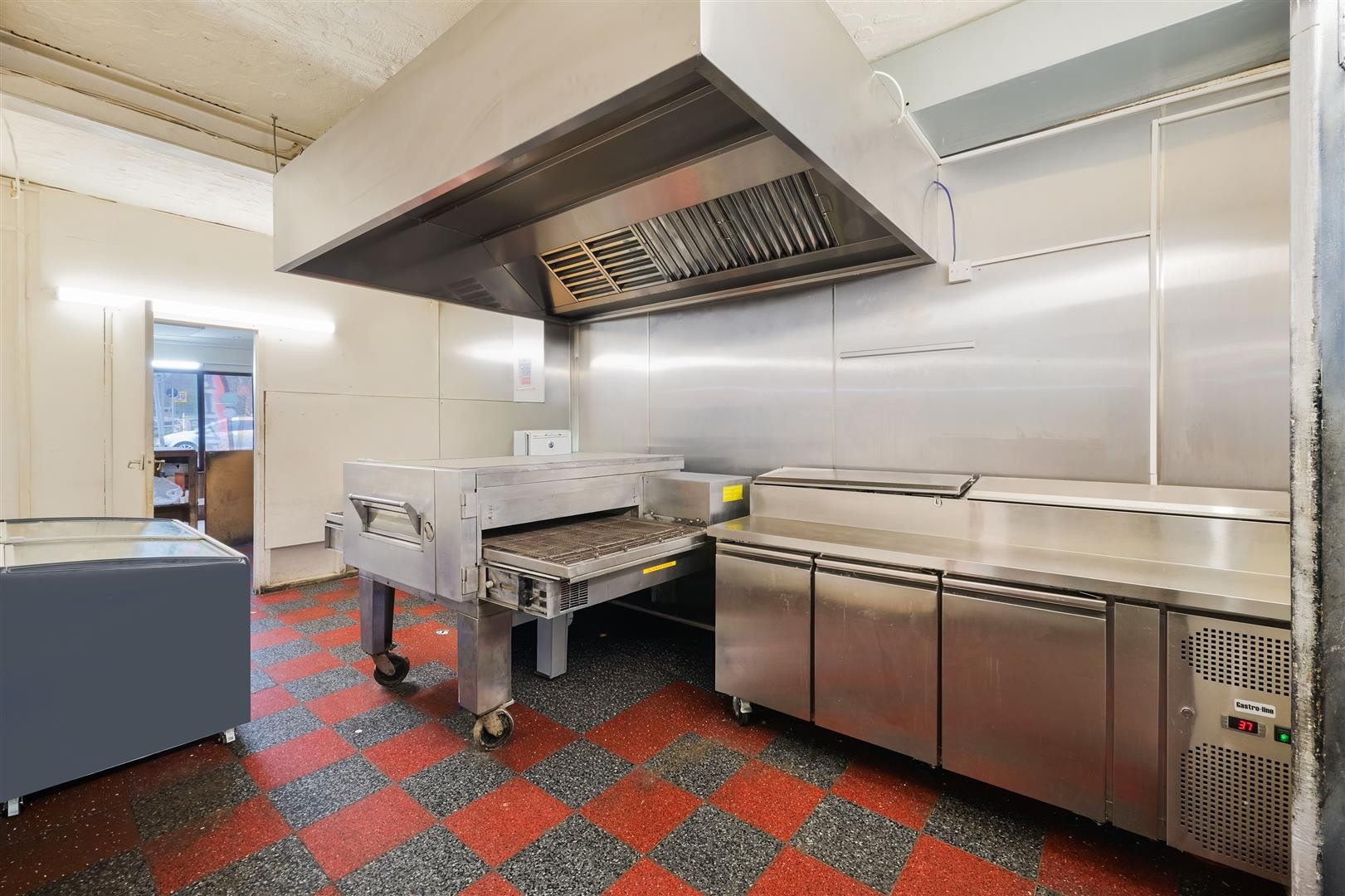 Brighton Road, Burgh Heath, Tadworth image 4