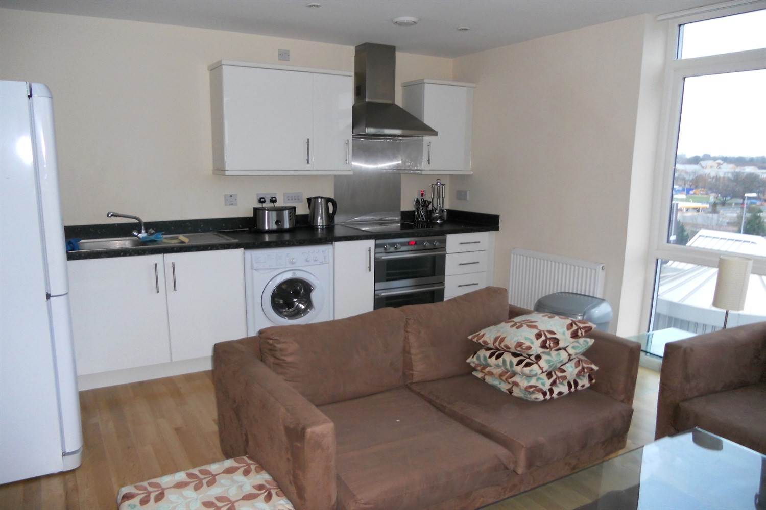 Foster House image 3