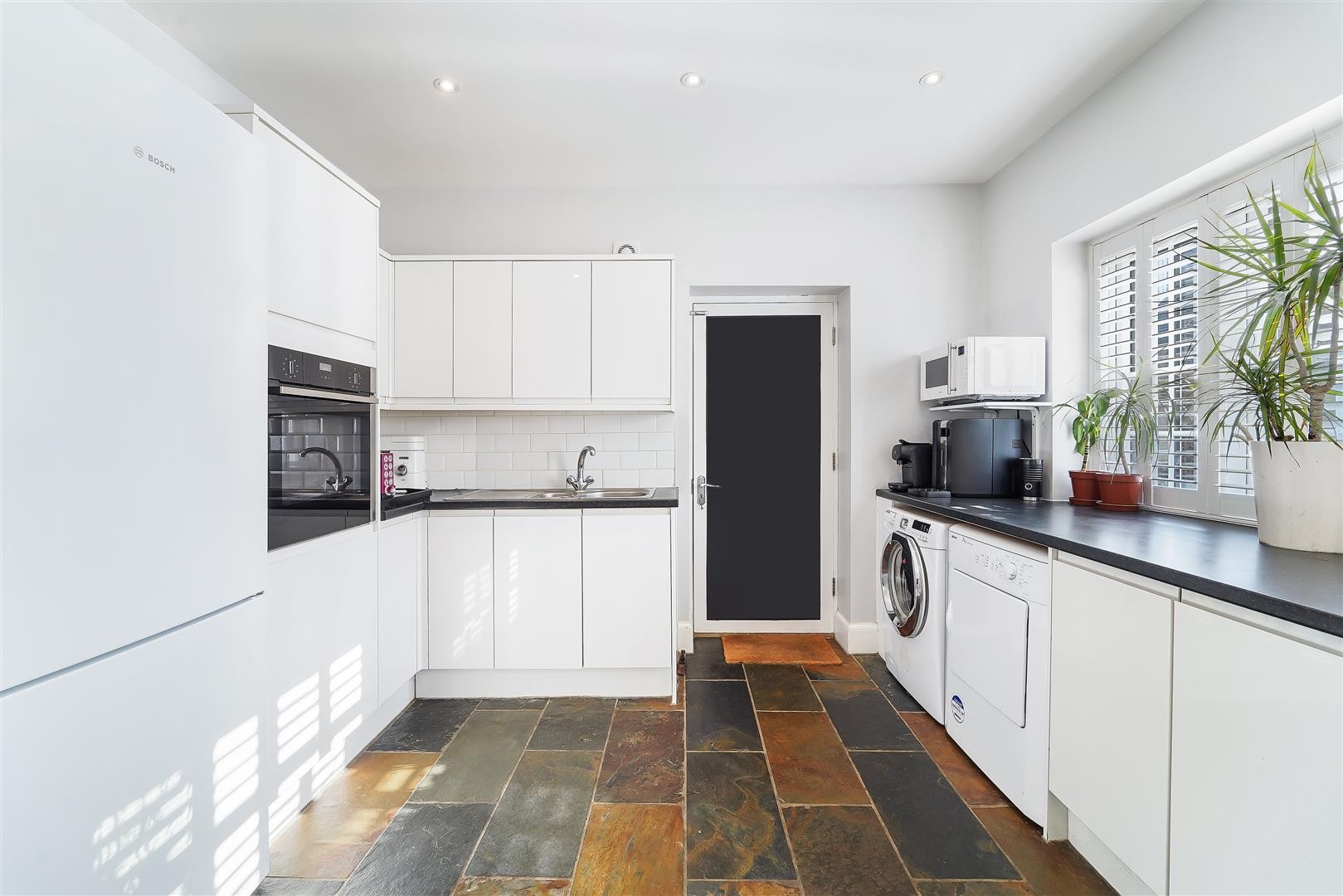 Tower Road, Tadworth image 6