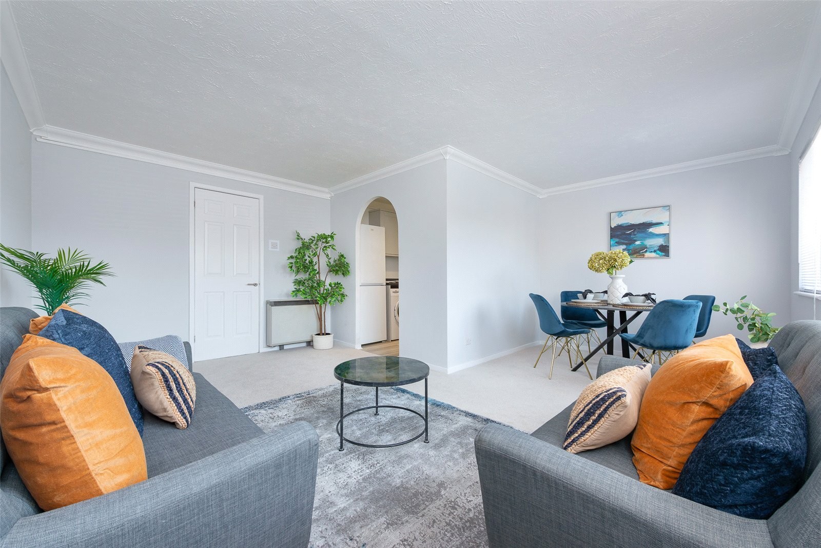 Shaw Drive, WALTON-ON-THAMES, Surrey image 2