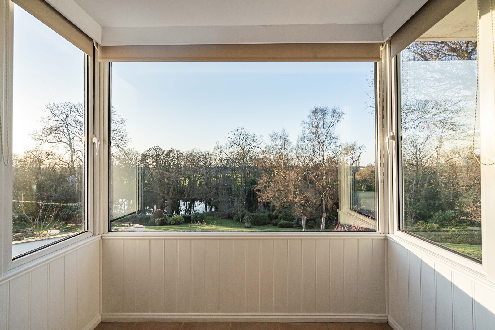 Lakeside, Weybridge, Surrey image 6