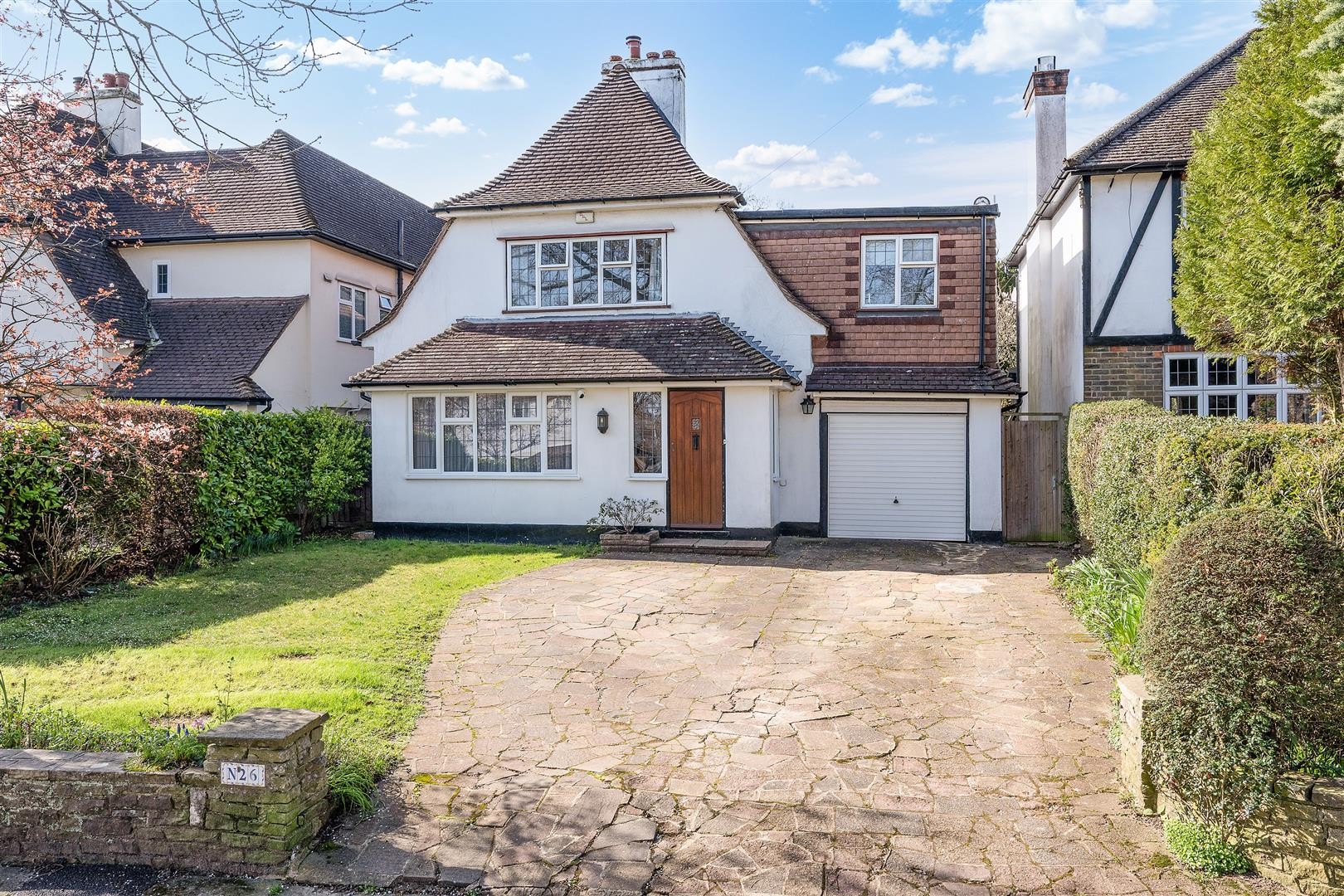 Colcokes Road, Banstead image 1