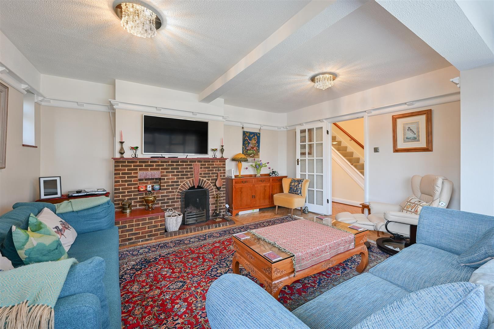 Colcokes Road, Banstead image 2